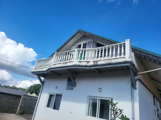 Others 1, Matahere Hebergement