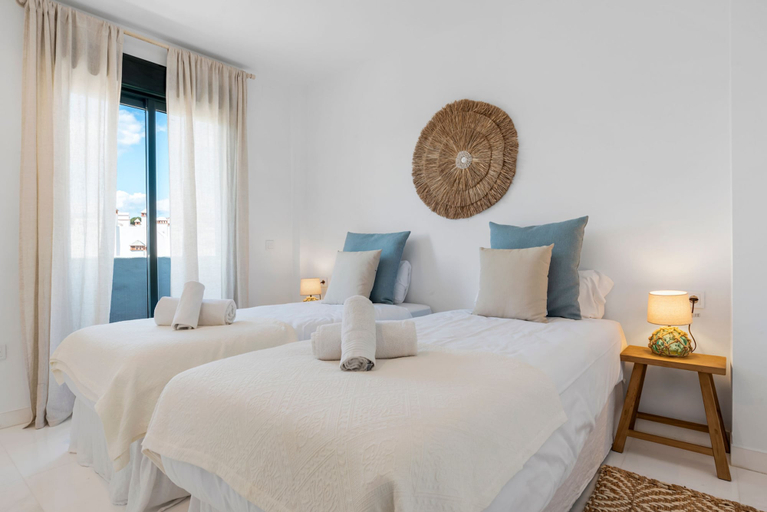 Room 3, Panoramic Flat in Casares M56, Málaga