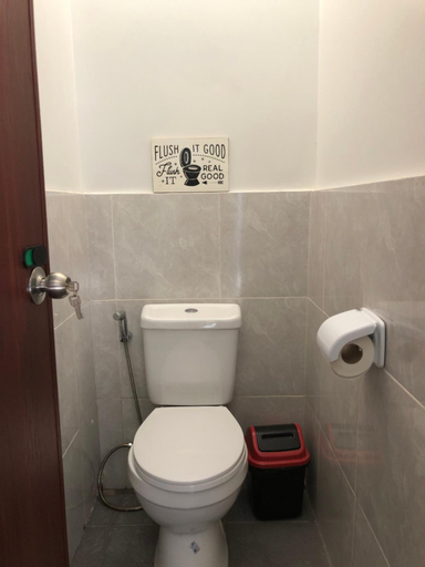 Bathroom 4