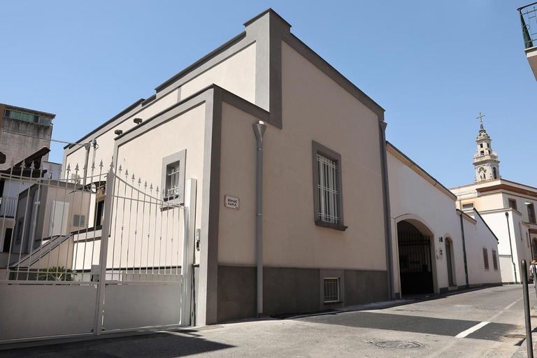 Exterior view 2, Domus Alma Pompei, Napoli