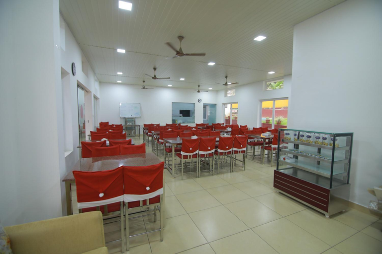 Food & Drinks 4, PitStop21, Thrissur