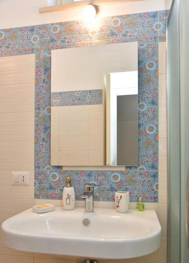 Others 2, Adhoc Rooms, Ragusa