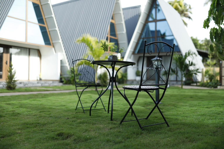 Public areas 2, Leela's 7th heaven resort & Spa, Alappuzha