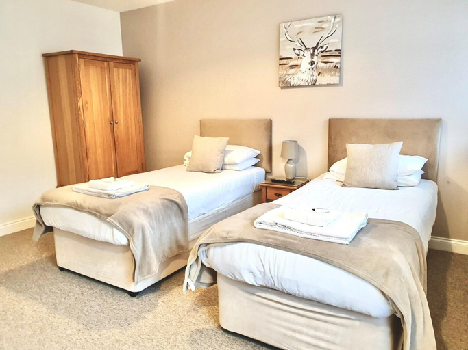 Bedroom 4, Mendip Spring Golf Club, North Somerset