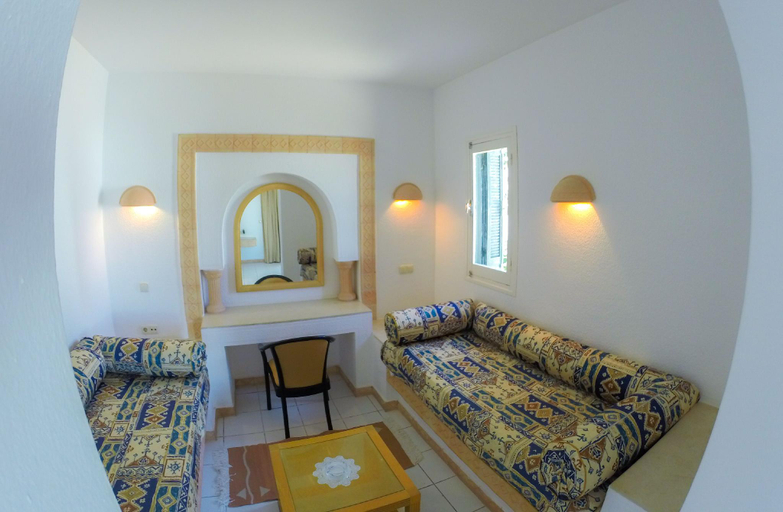 Bedroom 3, Al Jazira Beach, Houmt Souk