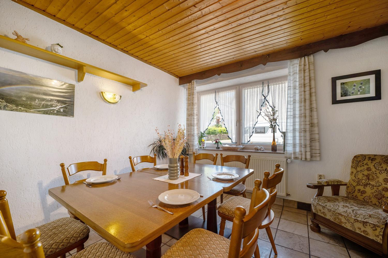 Dining Room 10