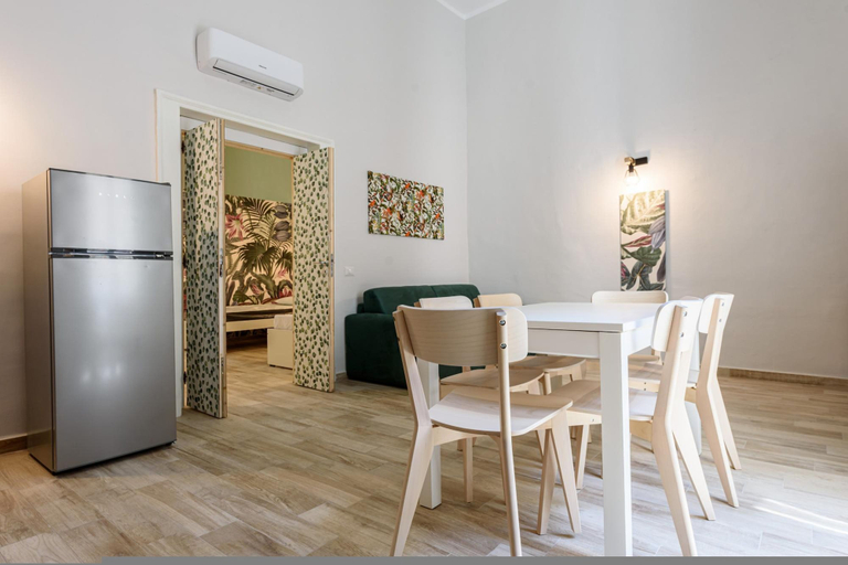 Room 2, Vico Sedil Capuano 21 - Appartamento 3, Napoli