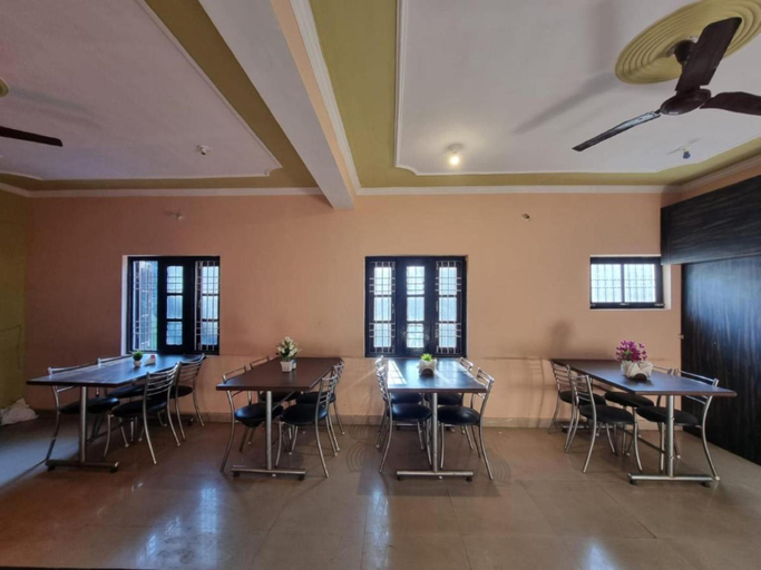 Food & Drinks, Goroomgo Stay Well Chamba Dalhousie, Chamba