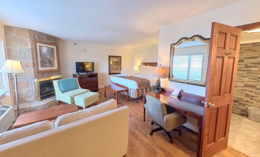 Bedroom 3, Arbors at Island Landing Hotel & Suites, Sevier