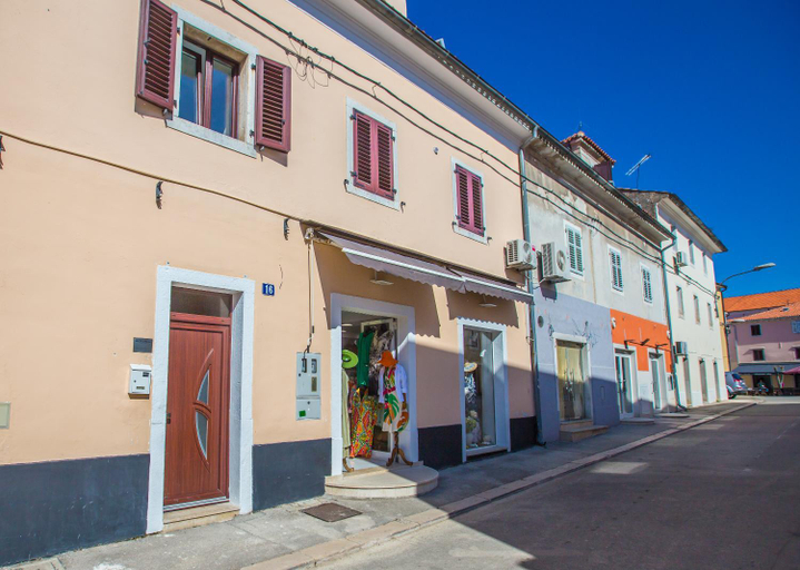 Others 5, Mind apartment and rooms, Poreč