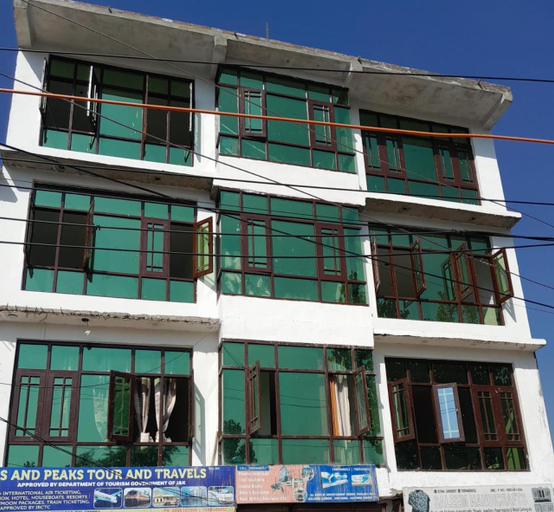 Exterior & Views 1, Lakes and peaks, Srinagar