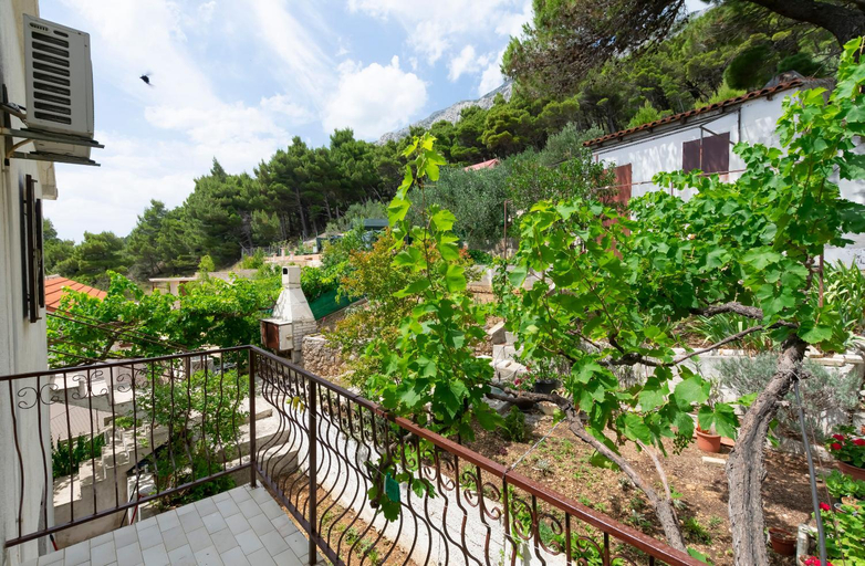 Balcony/terrace 2, Apartments Andi, Omiš
