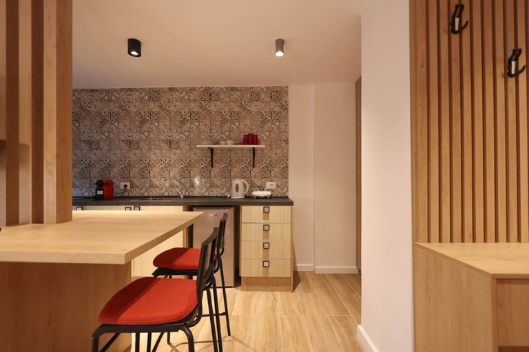 Room 3, Grandstay Studios 102, Durrësit