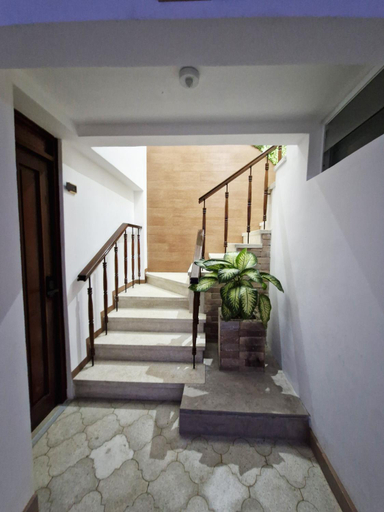 Others 2, Amplia-Confortable con cama King, Area de Miraflores H16, ZONA 7
