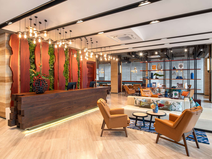 Public Area 5, Mercure Bangkok Surawong, Bang Rak