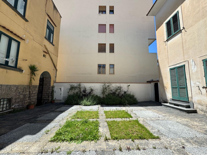 Exterior & Views 2, YourHome - Chiara's Apartment Sorrento 2, Napoli