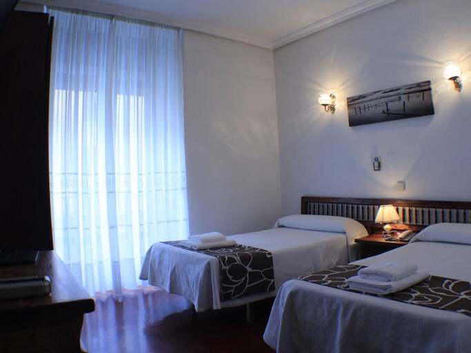 Bedroom 4, Hostal Esmeralda, Madrid