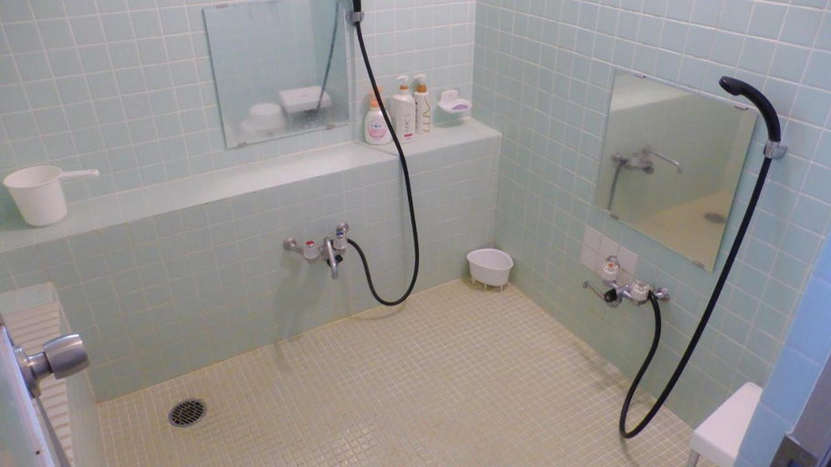 Bathroom, Kurumayama Kogen Guesthouse Urara, Chino