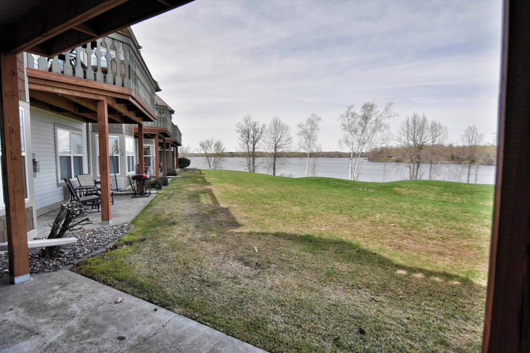 Others 5, Unit 312 1 BD/ 1 BA Condo, Barron