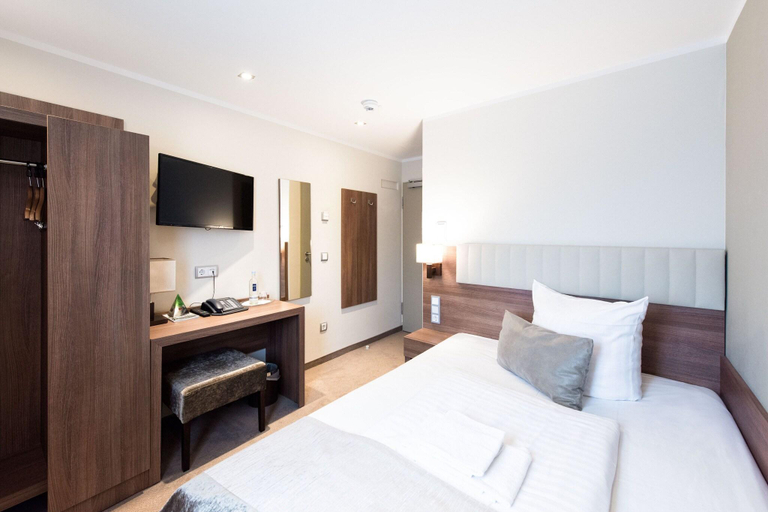 Bedroom 4, Hotel ARENA am Zoo by ANS, Frankfurt am Main