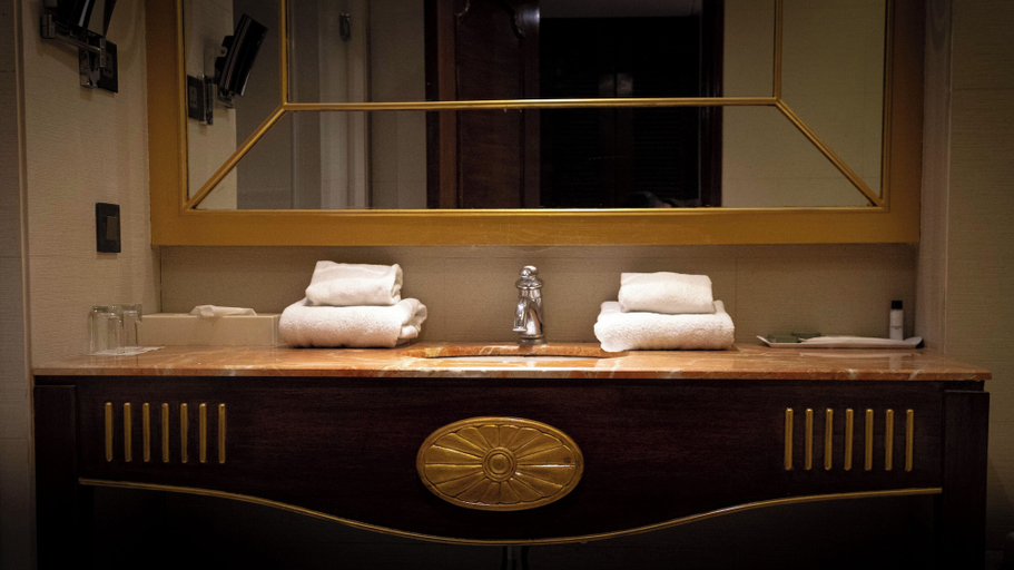 Bathroom 5, Golden Galaxy, Faridabad
