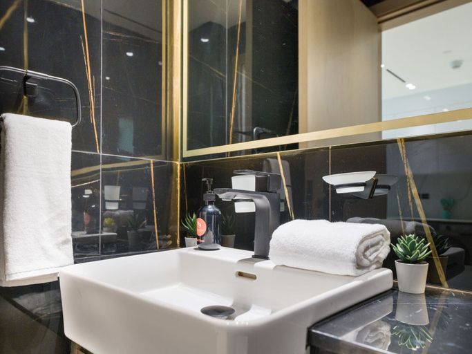 Bathroom 4, EasyGo Stylish 1BDR BinEmrd JVC, Dubai