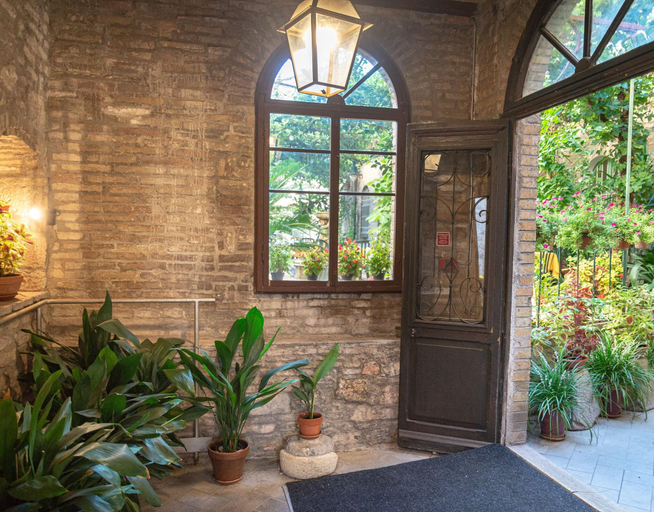 Public Area, Umbra, Perugia