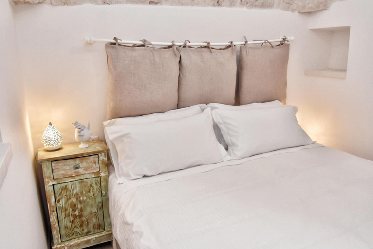 Bedroom 4, Borgo S Clara - Esterina by Wonderful Italy, Brindisi