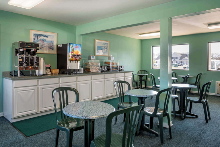 Food & Drinks 5, Rodeway Inn & Suites Rehoboth Beach, Sussex