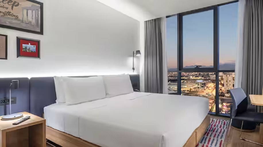 Bedroom 4, Hampton By Hilton Antalya Airport, Antalya