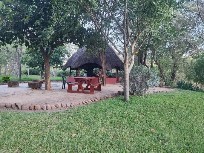 Others 5, Adrenaline Lodge and Tours, Livingstone