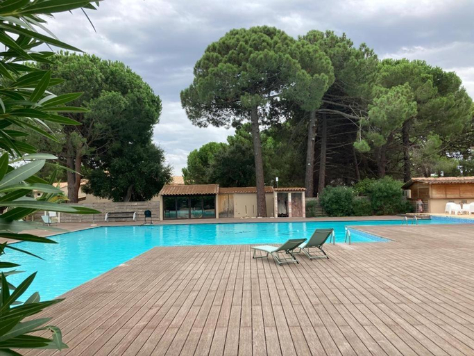 Others 4, Appartement en residence privee, Corse-du-Sud