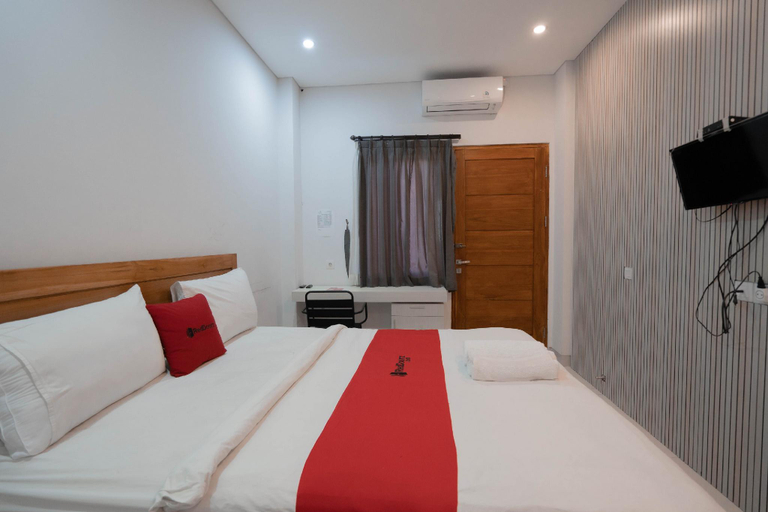 Bedroom 8