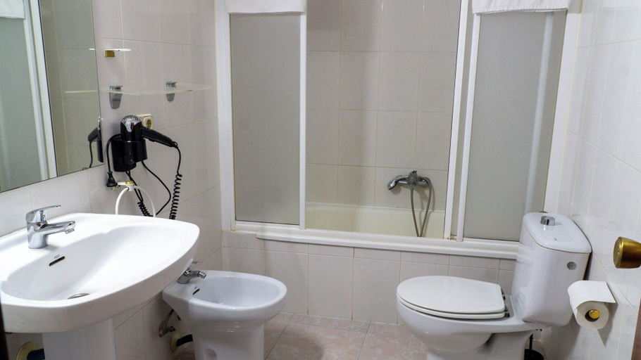 Bathroom 4, Hotel Sundos Feria Valencia, Valencia