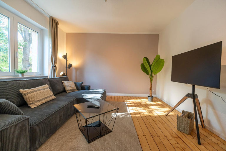Others 2, RR - Central Apartments 80qm - Balcony - Washer, Magdeburg