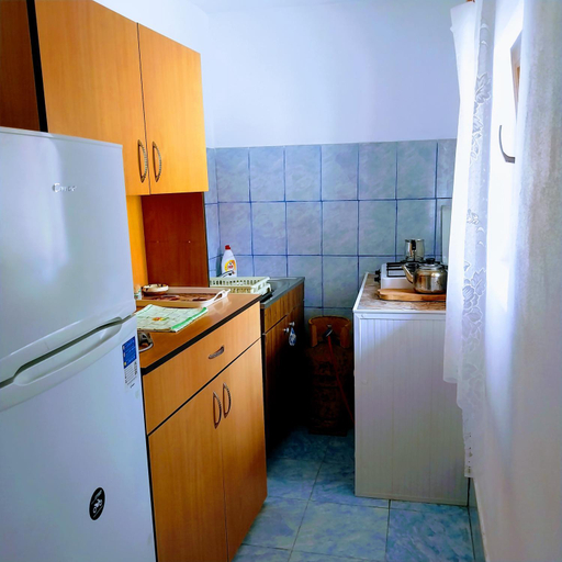 Others 5, CASA ANDREEA, Novaci
