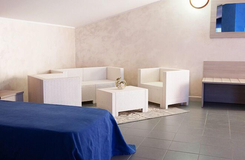 Bedroom 2, PARTHENIUS, Cosenza