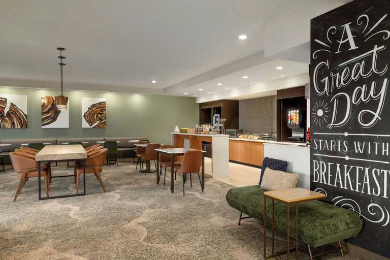 Food & Drinks 5, TownePlace Suites by Marriott Alexandria, Rapides