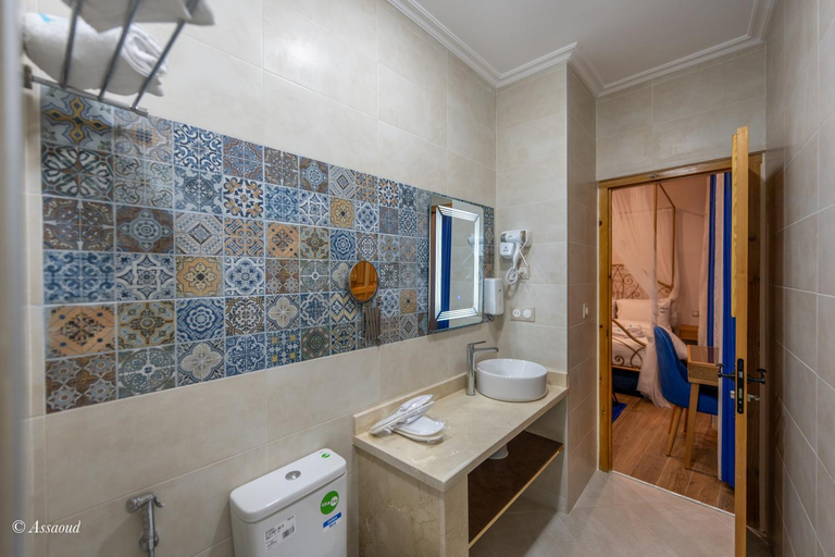 Bathroom 4, Dar Kisania, Chefchaouen
