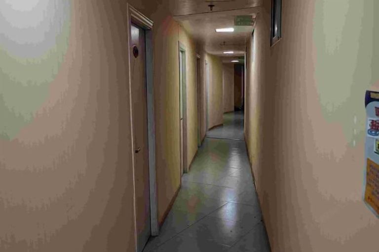 Others 4, Changlai Hostel, Shanghai