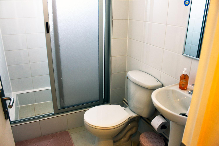 Bathroom, Hostal El Valle, Choapa