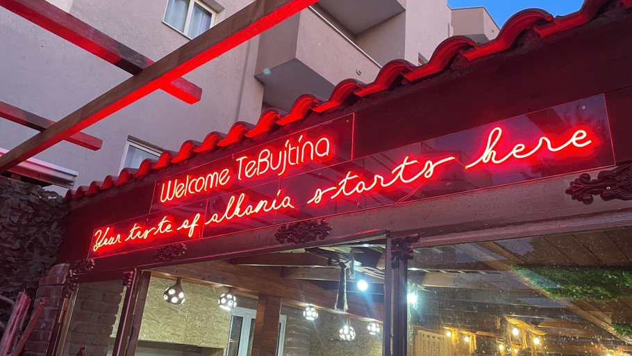 Exterior & Views 2, Te Bujtina Hotel&Restaurant, Kavajës