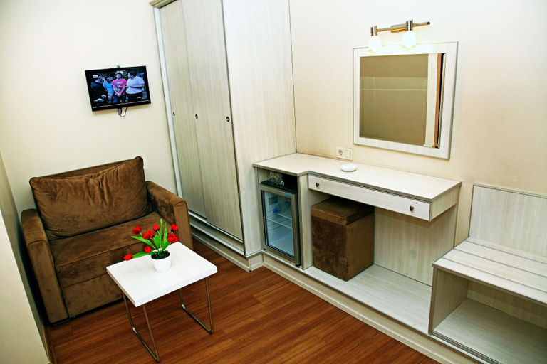 Public Area 2, Grand Zeybek Hotel, Konak