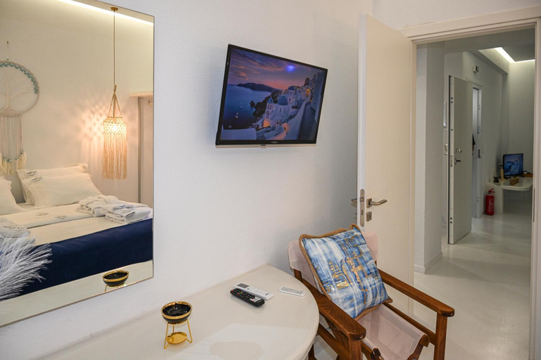 Bedroom, VETUS PORTUM SUITES TINOs, South Aegean