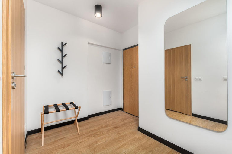 Others 3, Zamoyskiego 37 by Homeprime, Warsaw