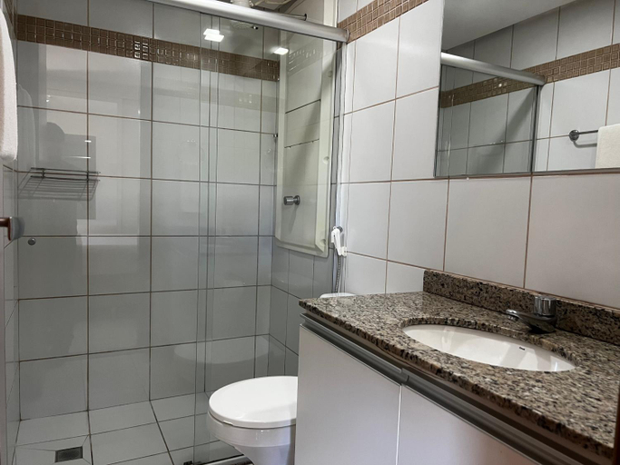 Bathroom 3, Life Resort Hplus Long Stay, Brasília