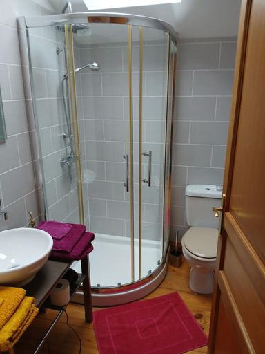 Bathroom 3, Chambres d'hotes de la Barbiniere, Vendée