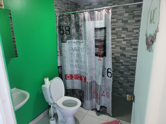 Bathroom 4, Matahere Hebergement