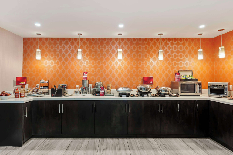 Food & Drinks 5, Best Western Plus Executive Inn Scarborough, Toronto