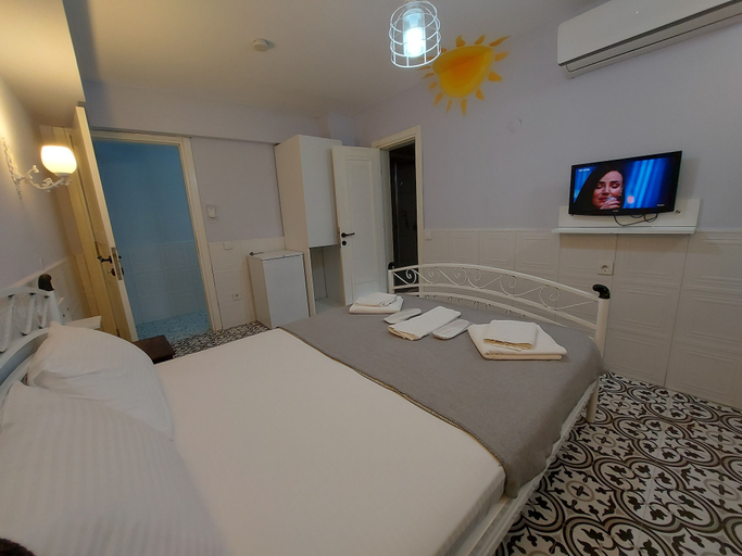Bedroom 4, Alada Garden Otel, Bozcaada